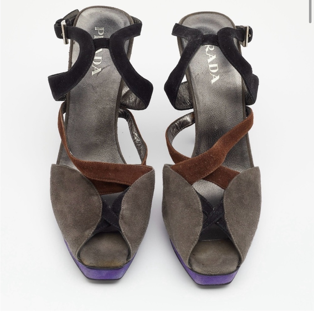 Prada Multicolor Suede Peep Toe Ankle Strap
Sandals Size 38 (7.5 US) - Picture 2 of 5